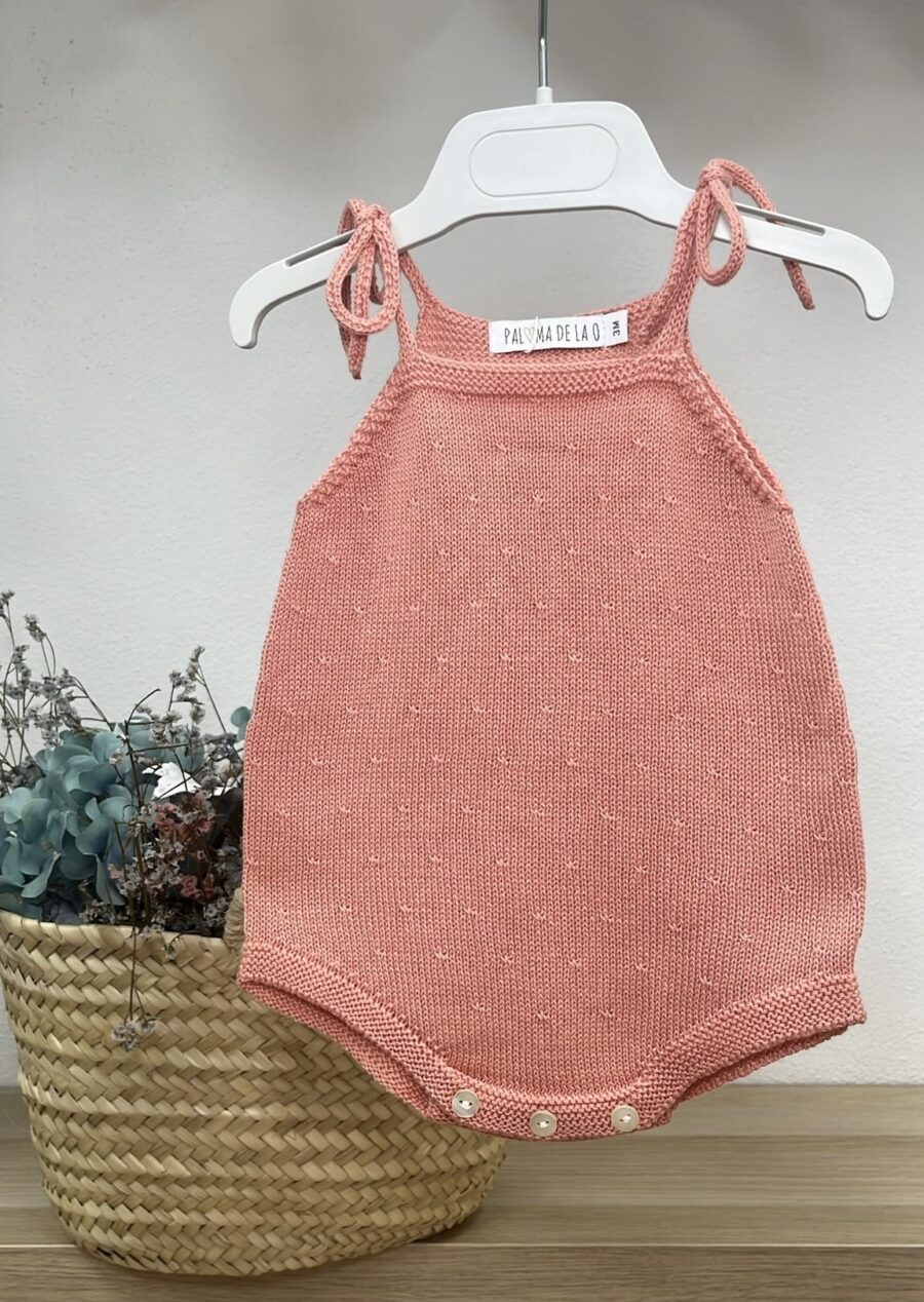 PELELE CRUCE CORAL / PALOMA DE LA O
