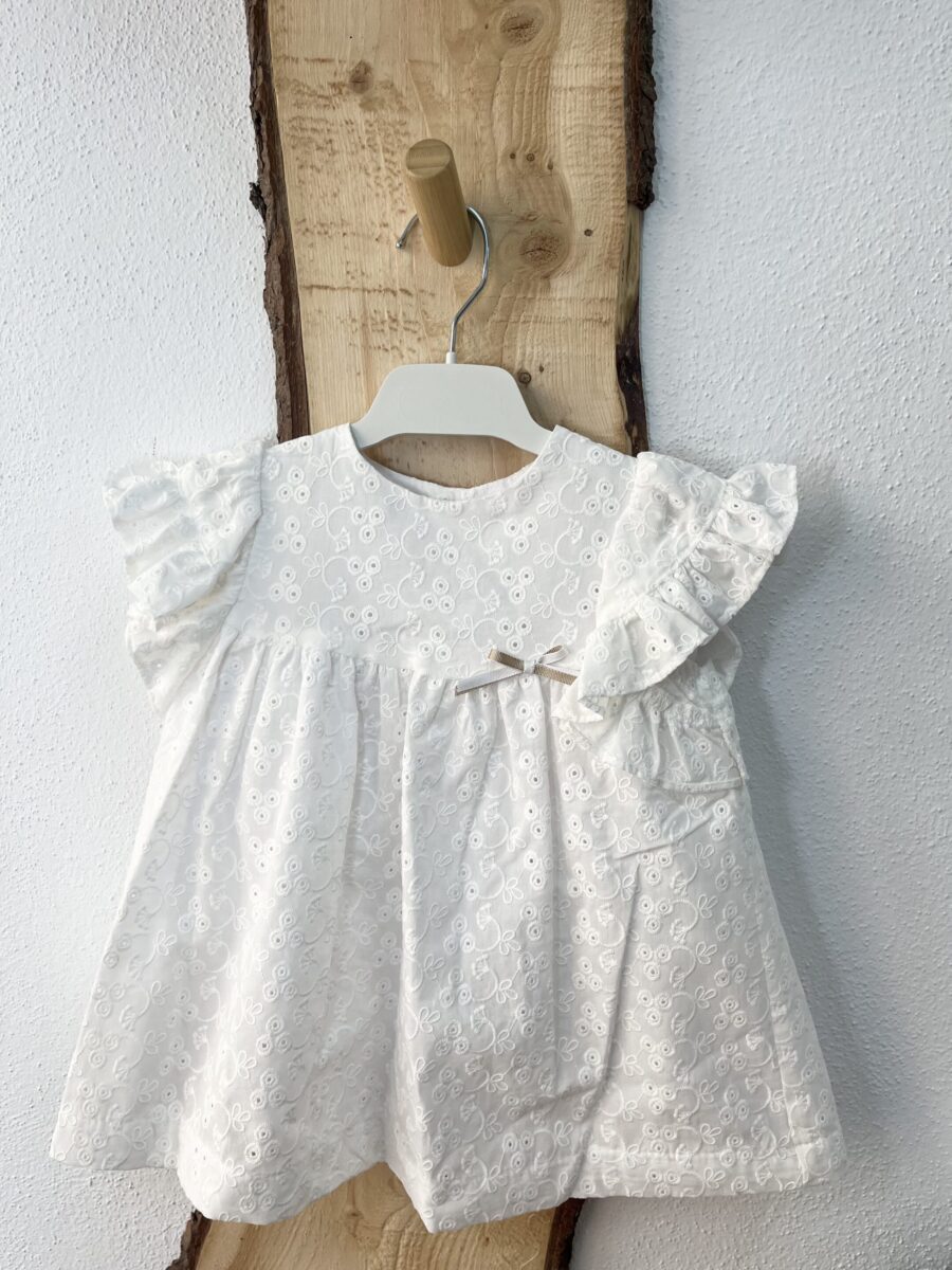 VESTIDO BORDADO