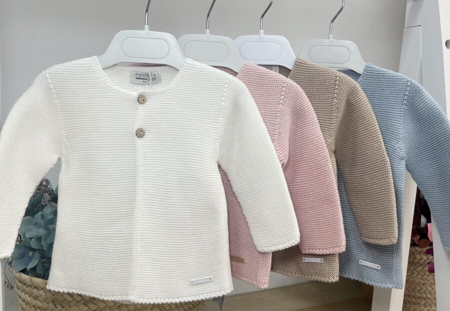 CHAQUETA LARGA / PANGASA